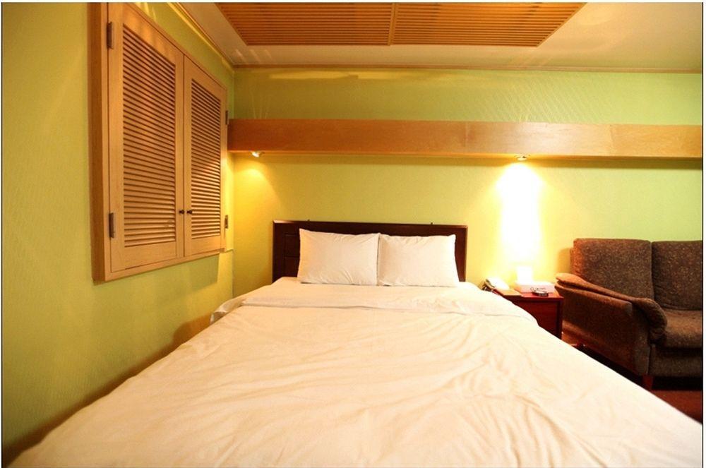 Abata Business Hotel Goyang Exterior foto